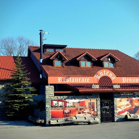 Restaurace A Penzion Lutena Dolni Lutyne Kültér fotó